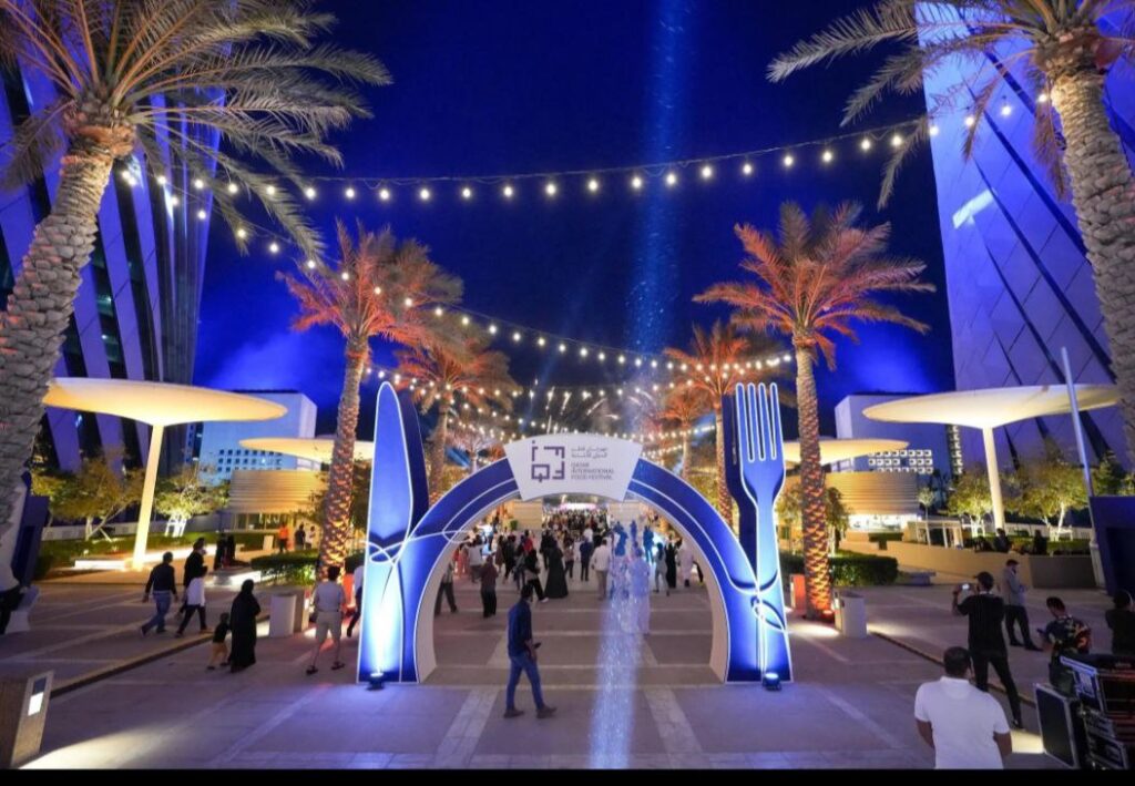 أمثلة _بارزة _ على _المهرجانات_ الشتوية_ في_ الخليج