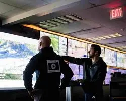 نظام إدارة المخاطر وغرفة العمليات الرقمية في فعاليات آدم إيفنتس.